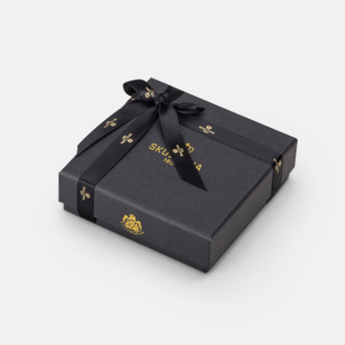 gift packaging photo