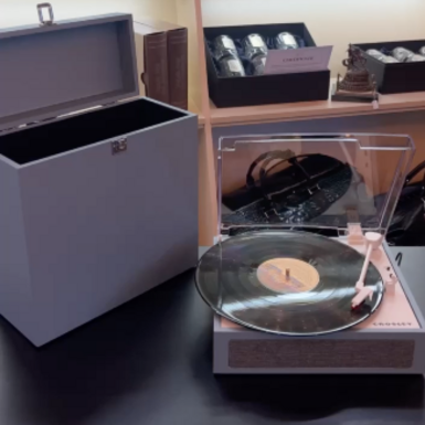 wow video Fusion Turntable and Carrying Case - Tourmaline by Crosley