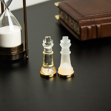 chess pieces photo