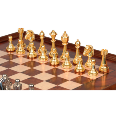 шахи з дерев'яну шахівницю фото