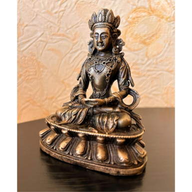 Buddha figurine photo