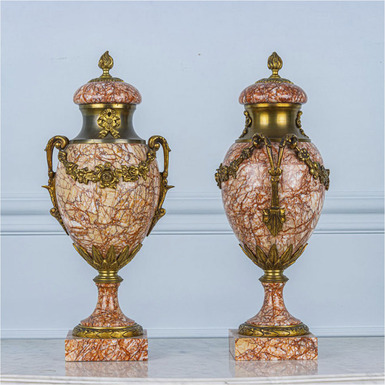 antique vases as a gift photo