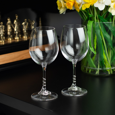 бокалы для вина фото