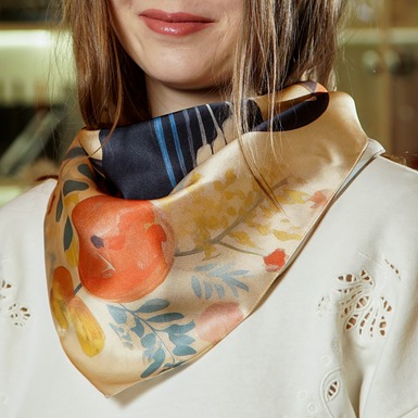 платок в подарок женщине фото