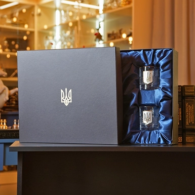 хрустальные бокалы фото