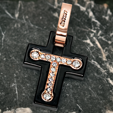 exclusive cross photo