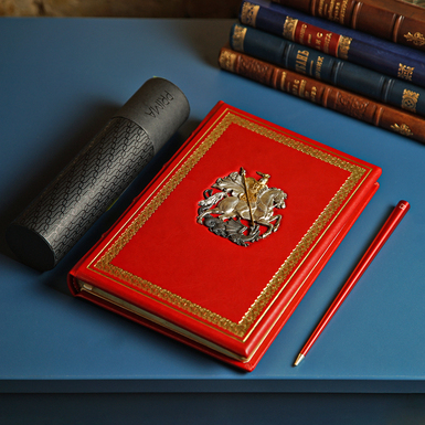 Комплект книг на подарок фото