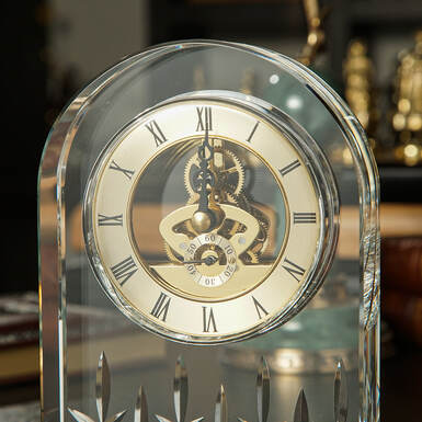 wow video crystal mantel clock "Prince"