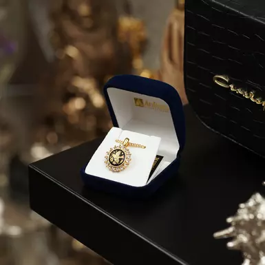 видео Кулон "Golden birds"