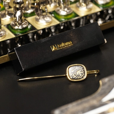 видео Закладка для книги с орнаментом