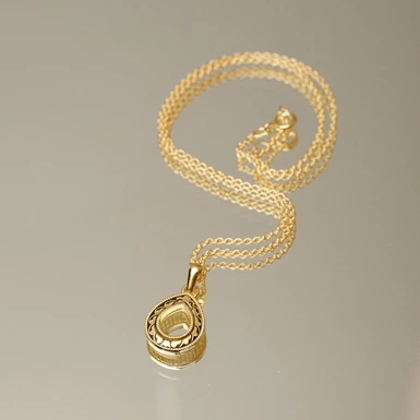 видео Кулон "Helena"