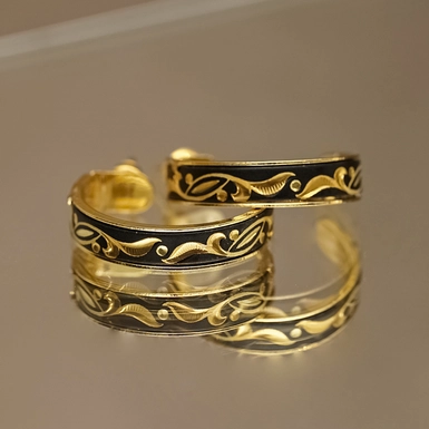 відео Сережки "Cameo"