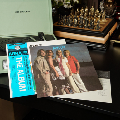 Виниловая пластинка в интерьере фото