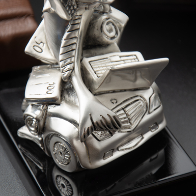 статуэтка для коллекции фото