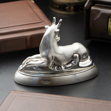 статуетка для колекції фото