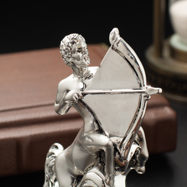 Italian quality statuette photo