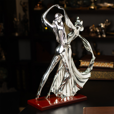 статуэтка итальянского качества фото