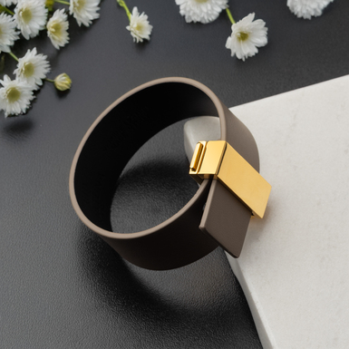 Браслет из натуральной кожи с застежкой фото 1