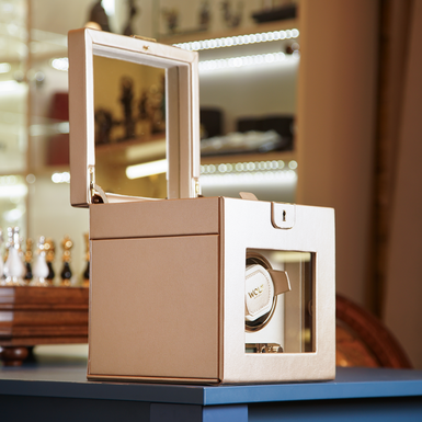 світла скринька для годинника фото 1