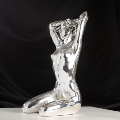 Silver sculpture photo