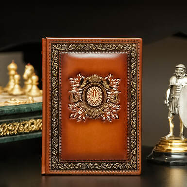 блокнот у шкіряній обкладинці фото