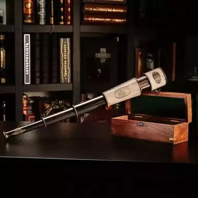 spyglass from England photo