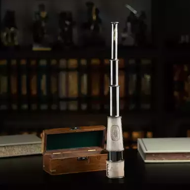 exclusive spyglass photo