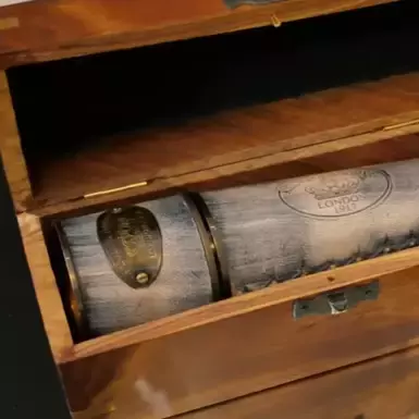 wow video Vintage spyglass in wooden case "Sea voyage"