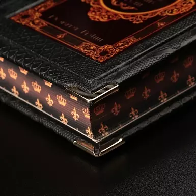 элитное издание в коже