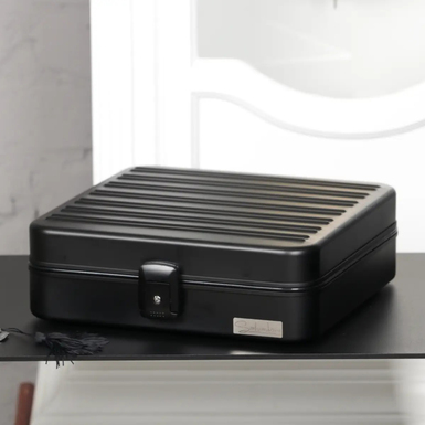 скринька в закритому вигляді фото