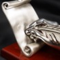wow video Statuette made of high-quality ceramics coated with a layer of silver "Hand with a feather"