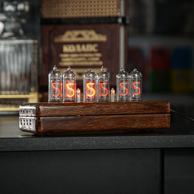 часы настольные из дерева фото 2