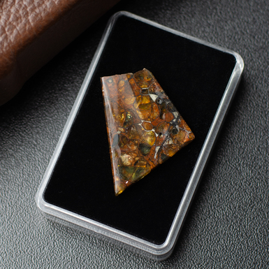 купити рідкісний метеорит фото