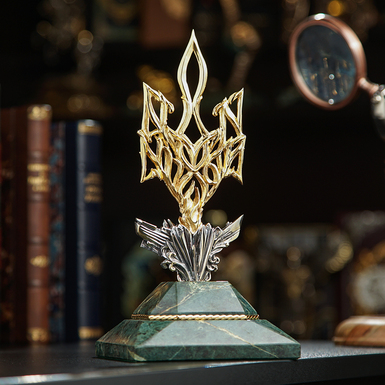 figurine for gift photo