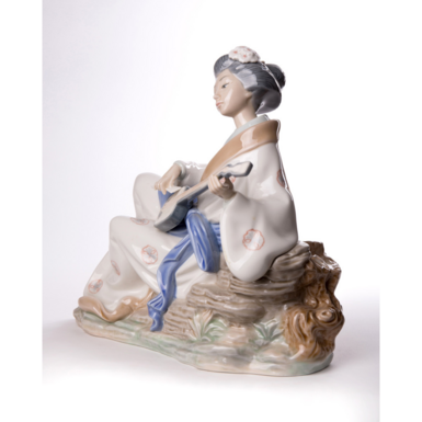 Фарфоровая гейша фото