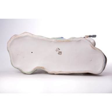 Дно статуэтки фото