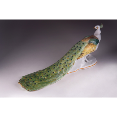 Яскраві кольори статуетки фото