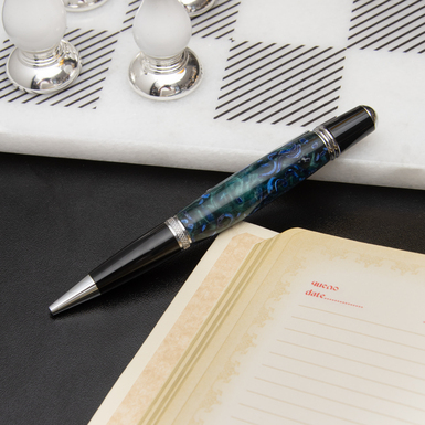 Шариковая ручка "Indigo" ручной работы из ювелирной смолы от Kaminskiy Studio фото