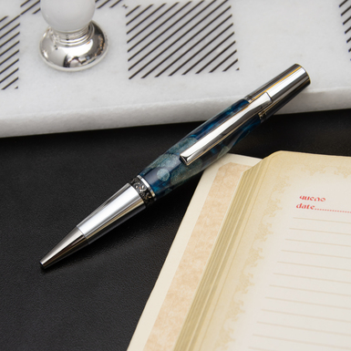 a pen photo