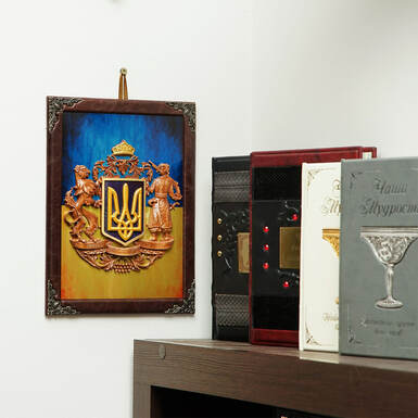 Картина на стіні фото