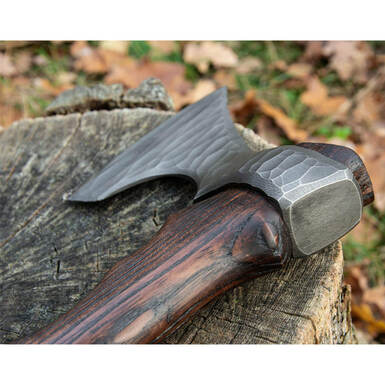 Топор с высокоуглеродистой сталью фото