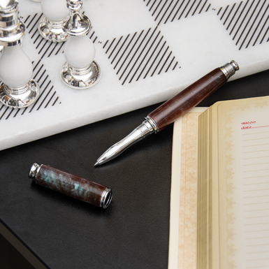 шариковая ручка фото