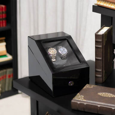 Закритий кейс для годинників фото