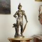Статуетка з бронзи фото