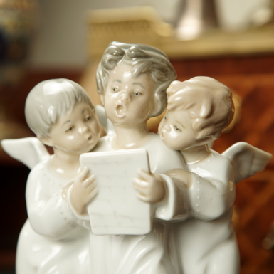 Details of the statuette photo