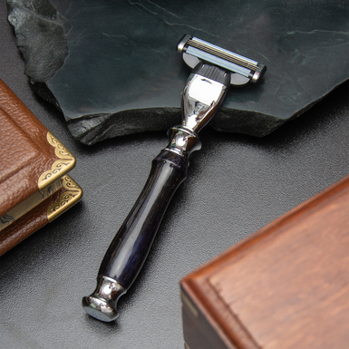 Бритва з дерева фото