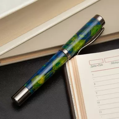 Ручка из ювелирной смолы фото