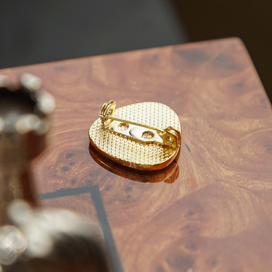 Back side of the brooch photo