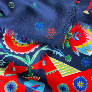 платок из шелка фото