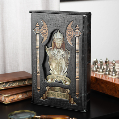 купити книгу в шкірі фото